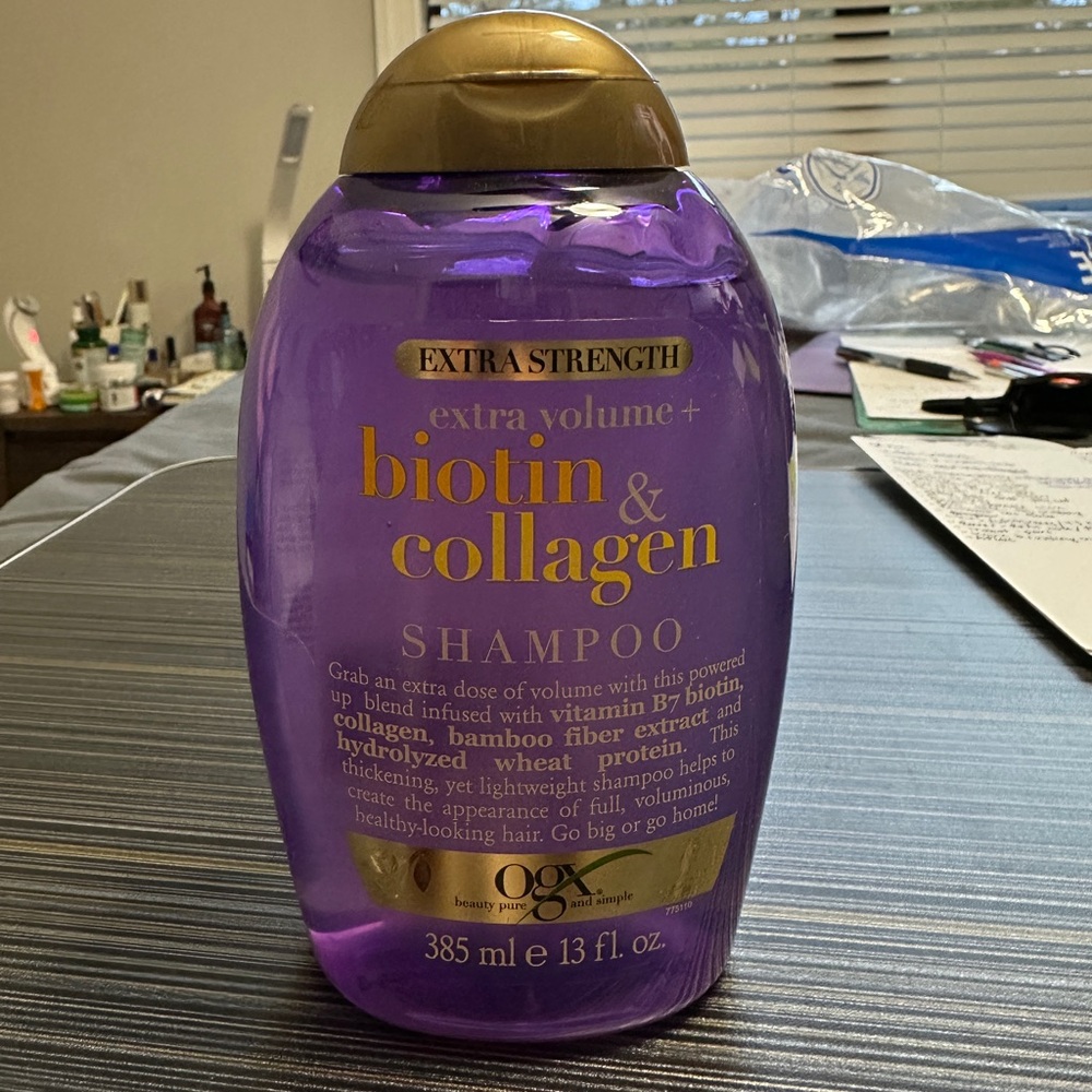 OGX Biotin & Collagen shampoo NWT